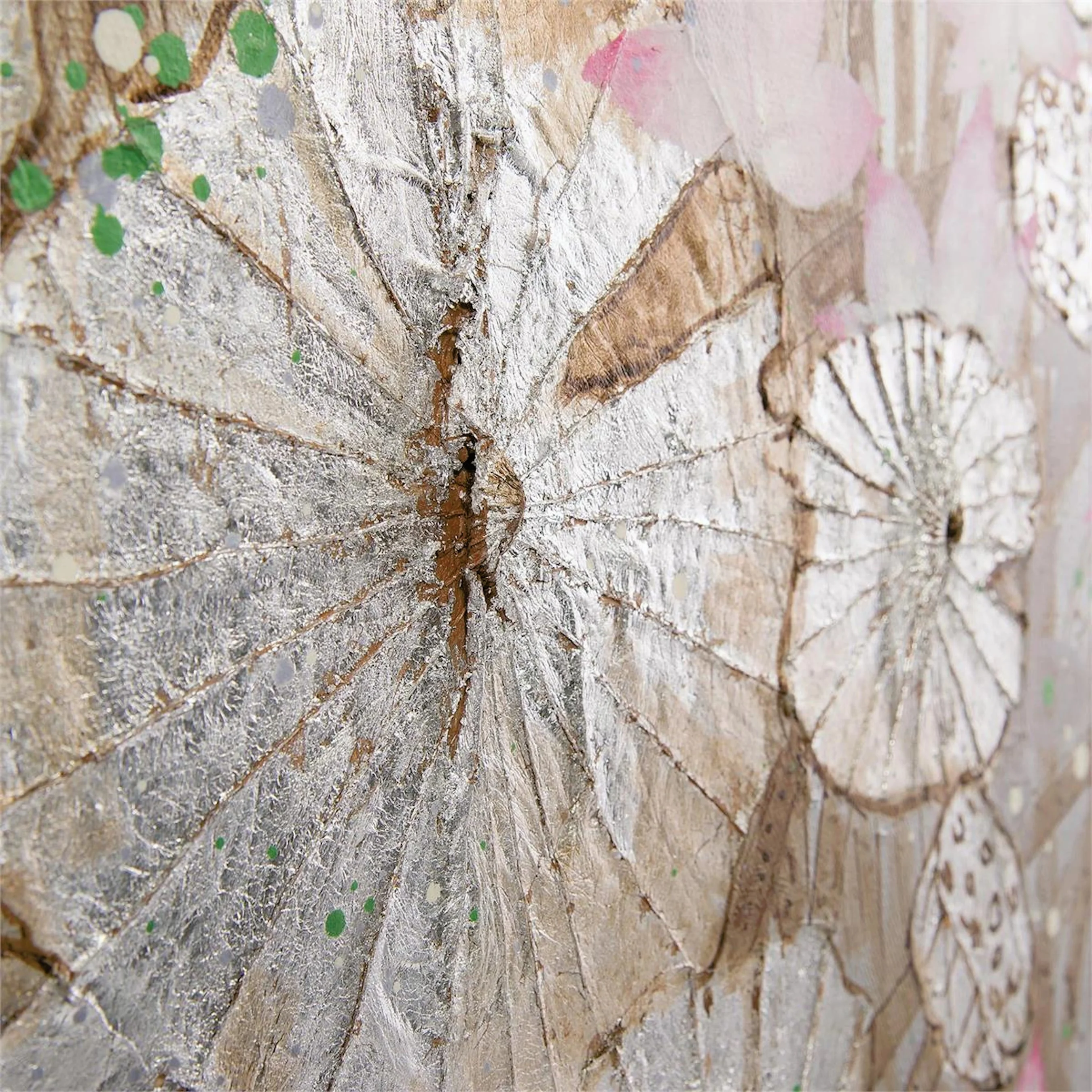 Teng Fei's Silver Lily Pond - Image 2