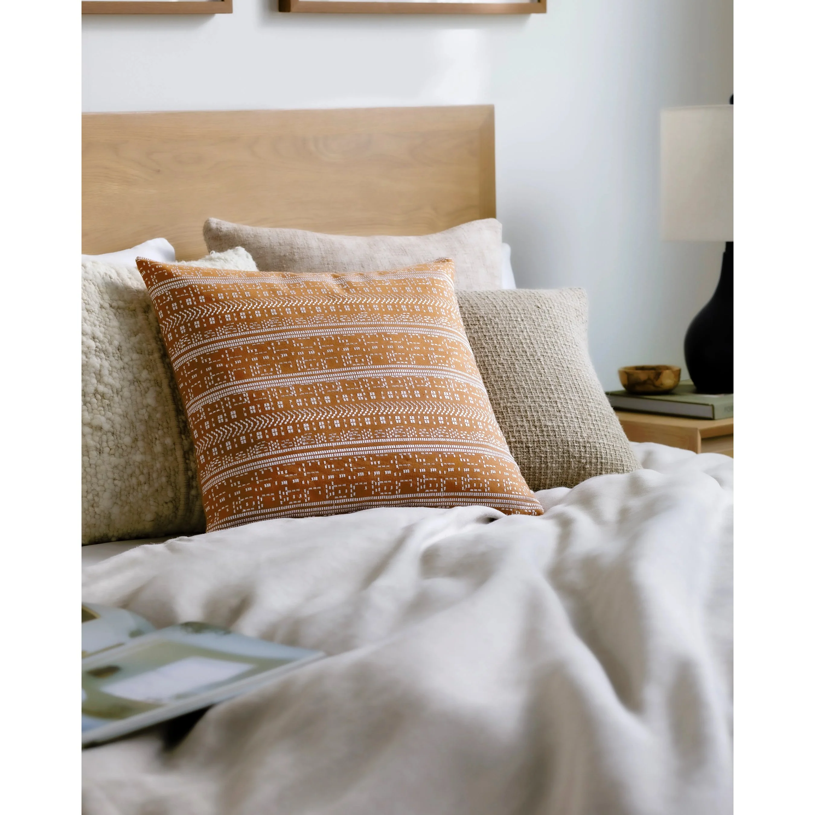 Theodore Accent Pillow - 532621 - Image 6