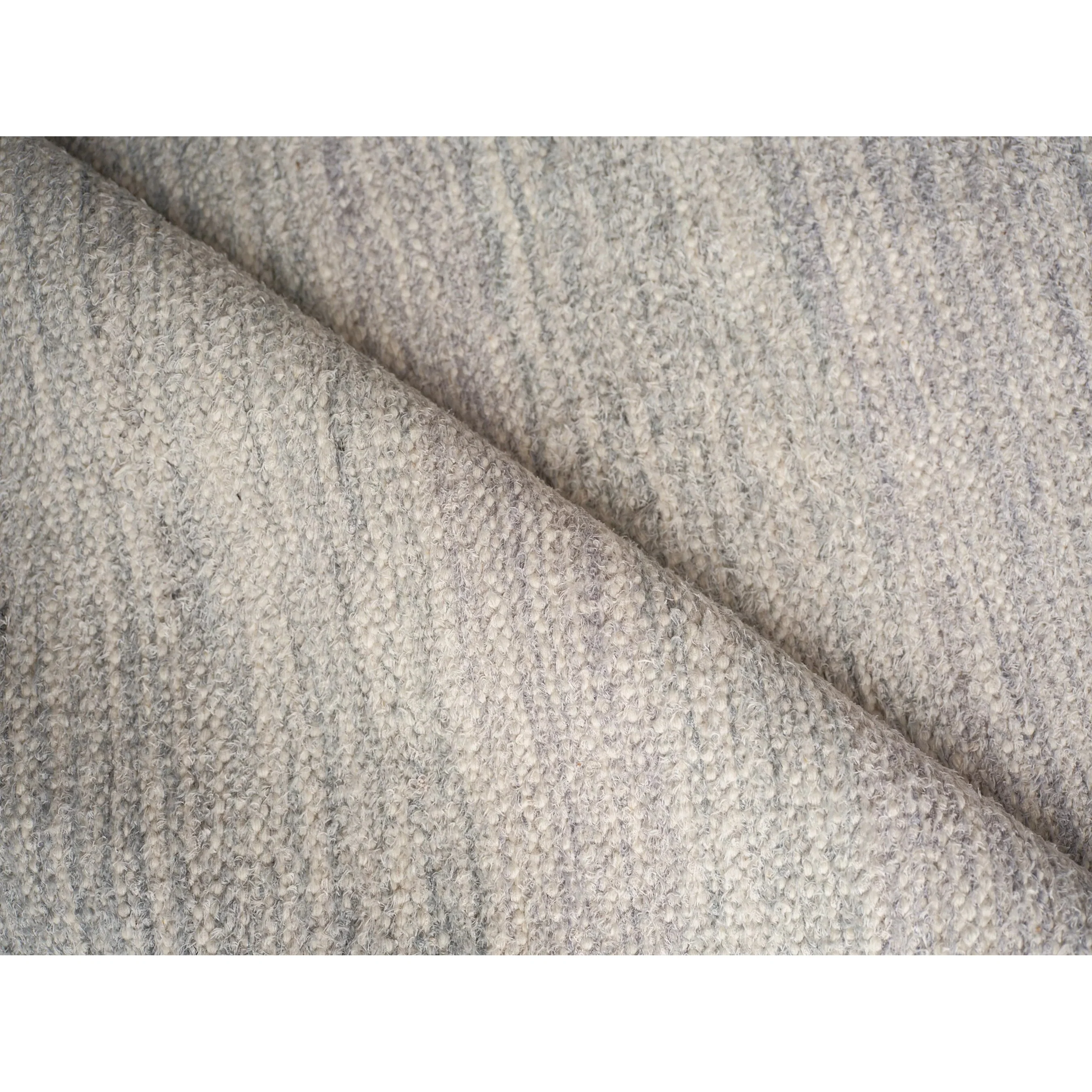 Tranquility 4785 Rug - Image 4