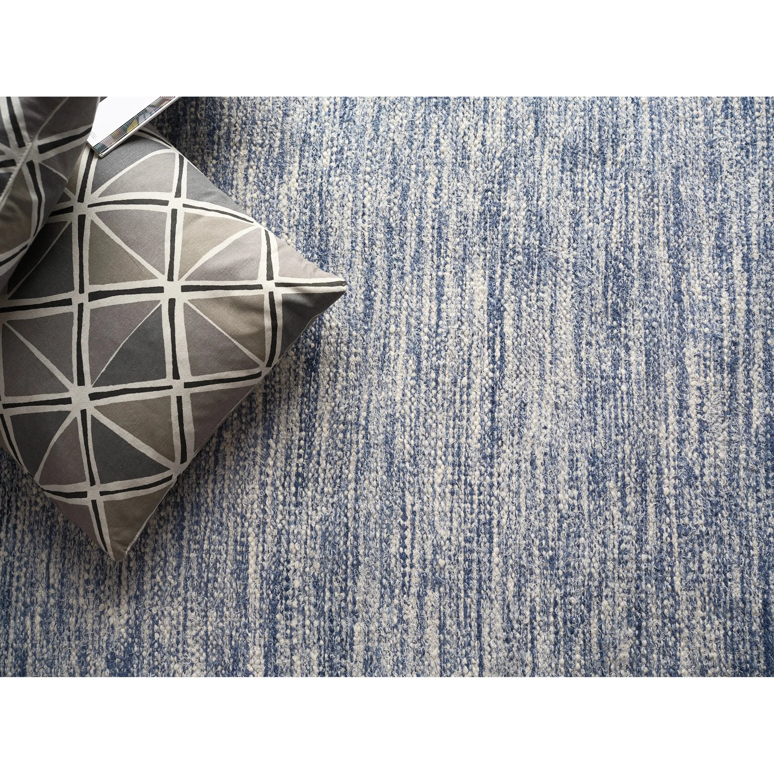Tranquility 4951 Rug - Image 7
