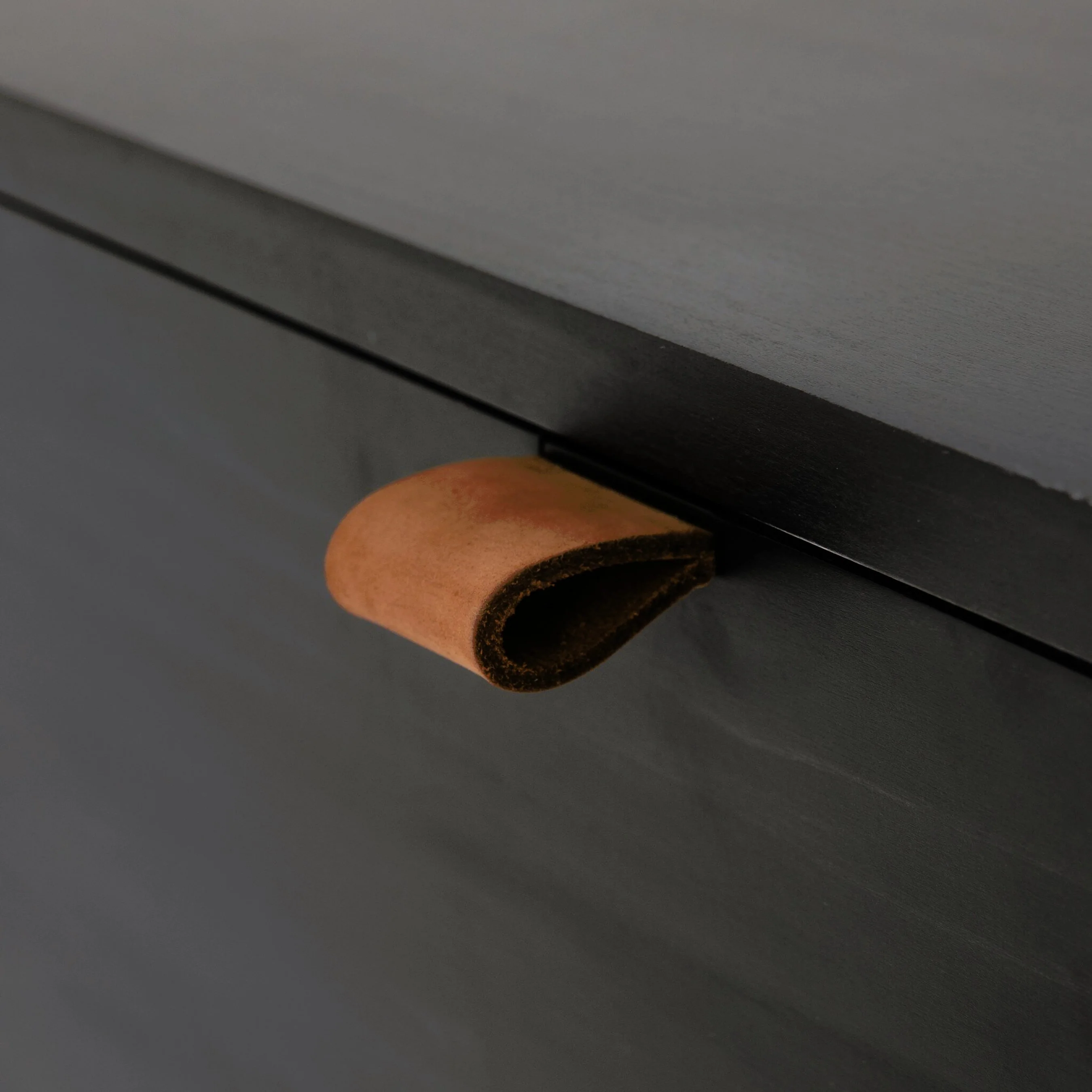 Trey 5 Drawer Dresser - Image 23