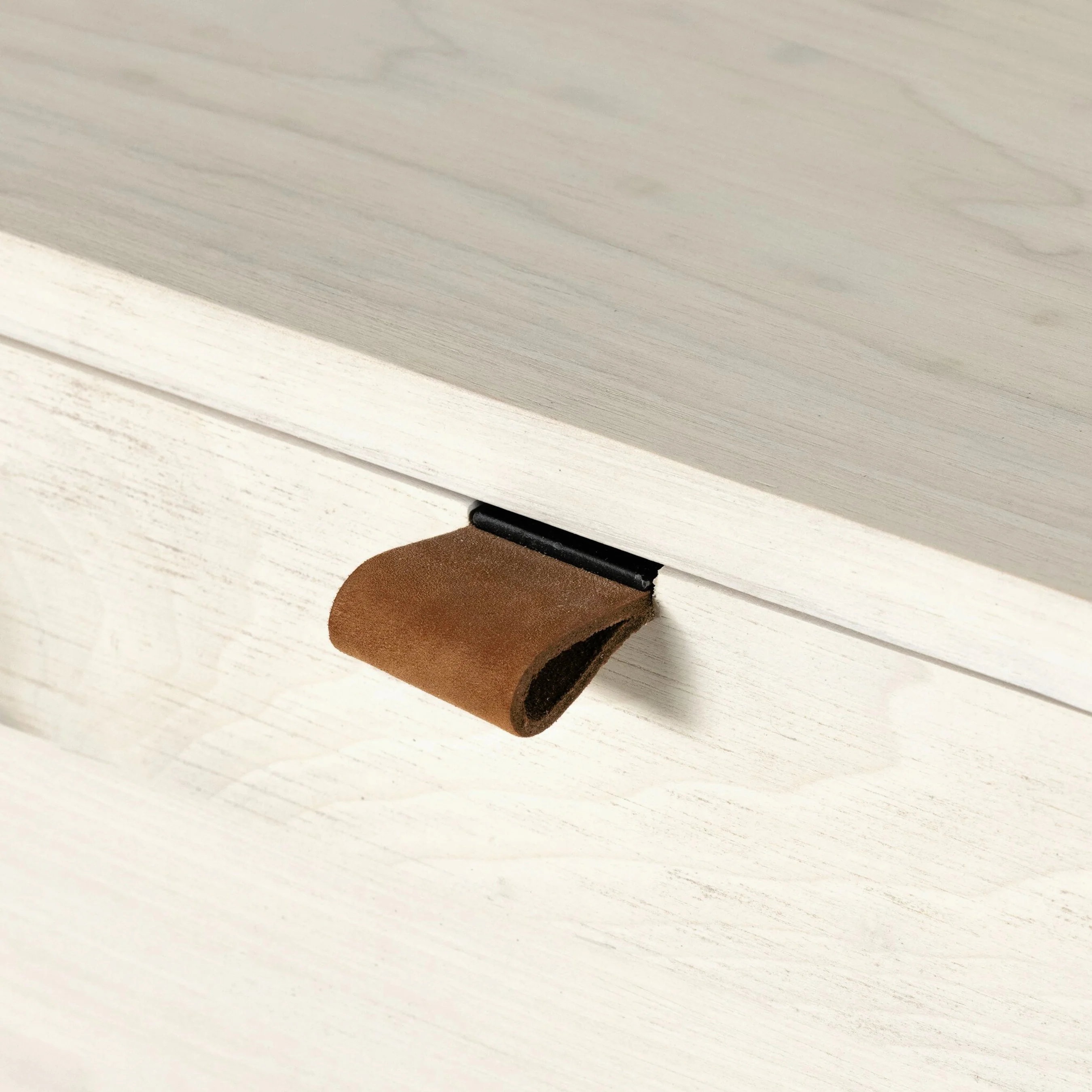 Trey 5 Drawer Dresser - Image 32