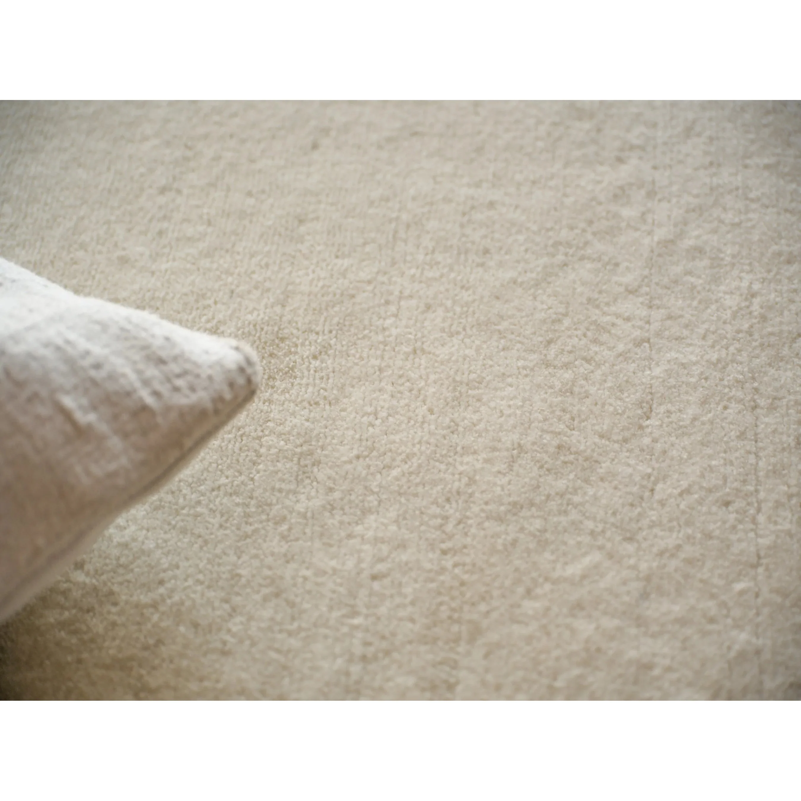 Velutto Modern Rug - Image 33