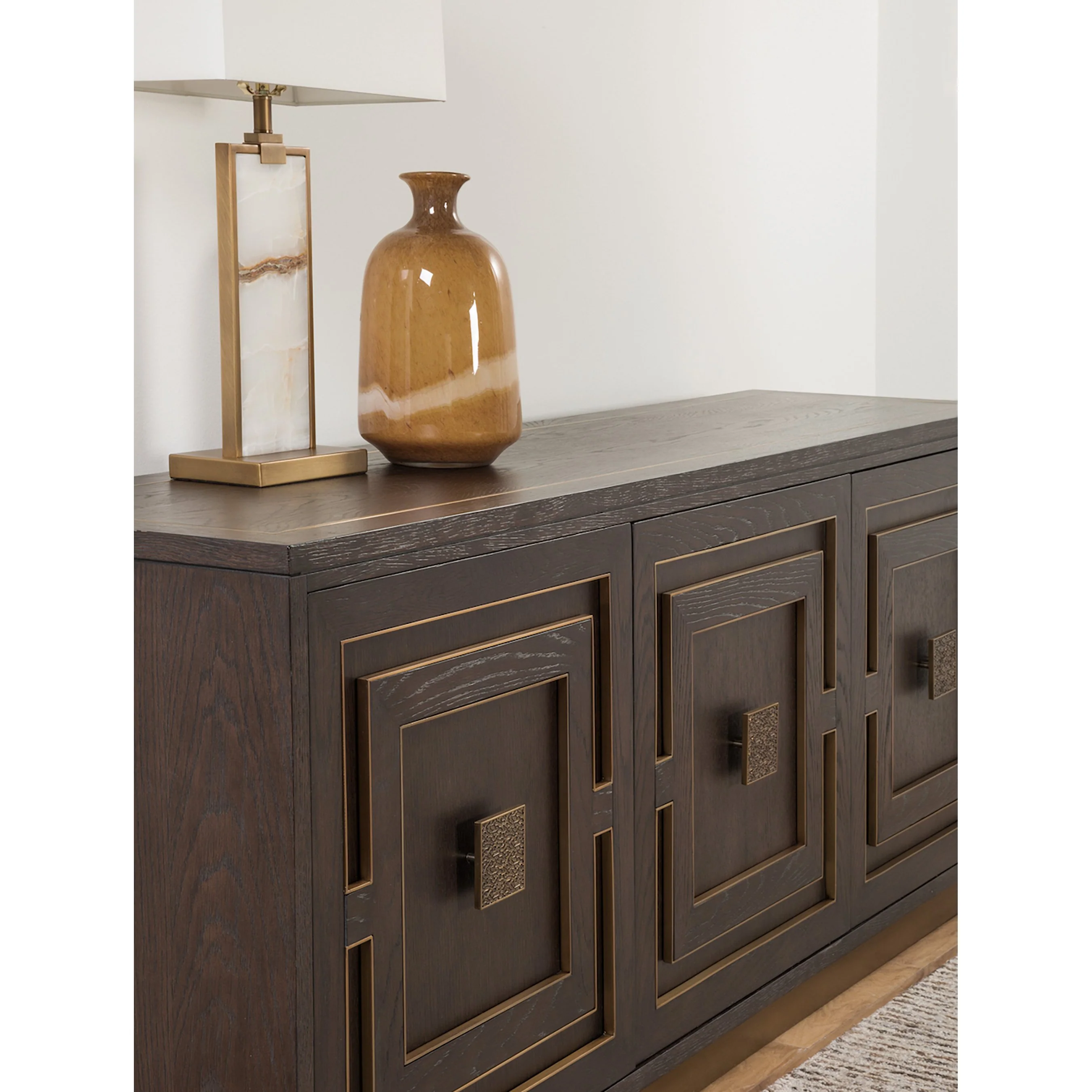 Verbatim 3 Doors Media Console - Image 3