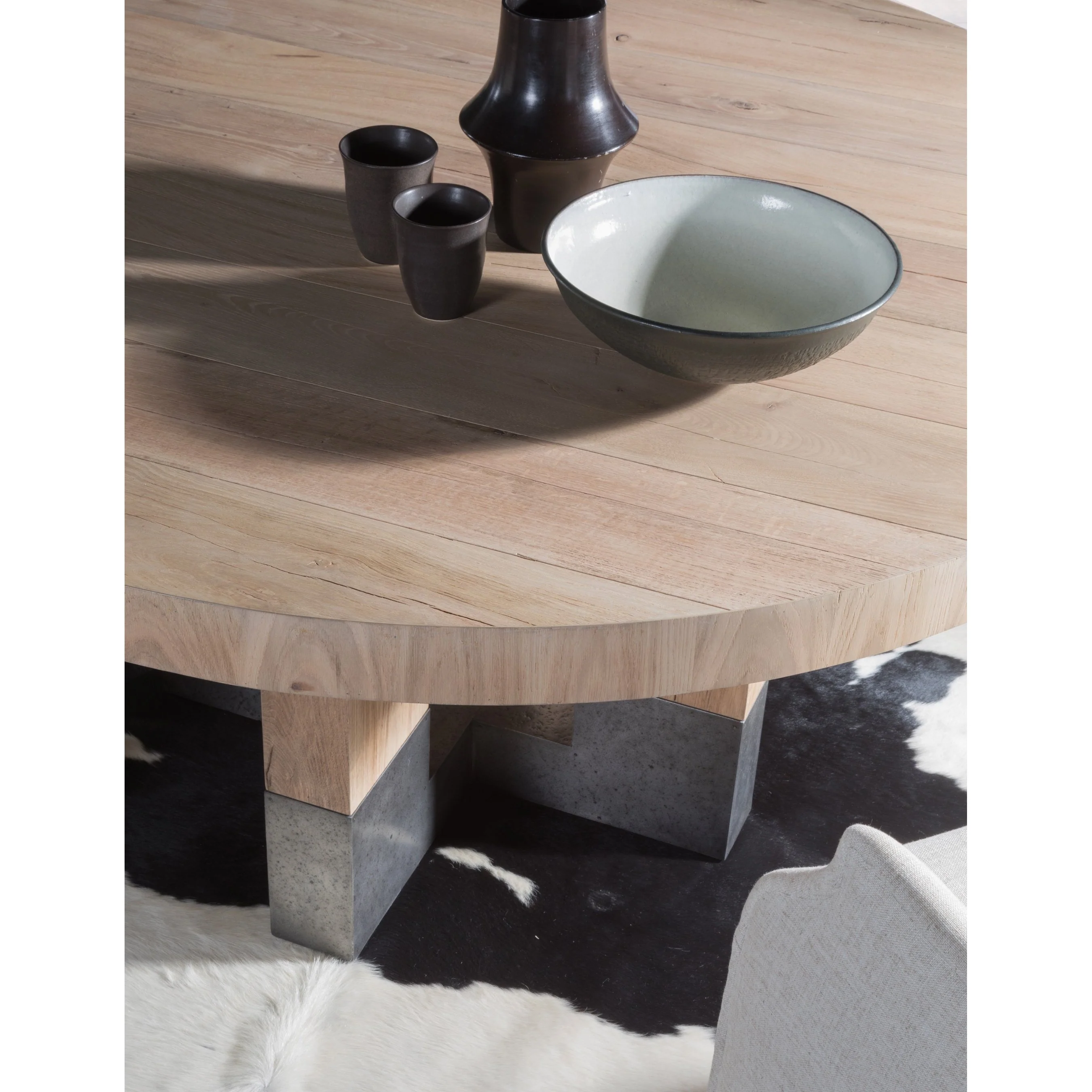 Verite Round Dining Table - Image 3