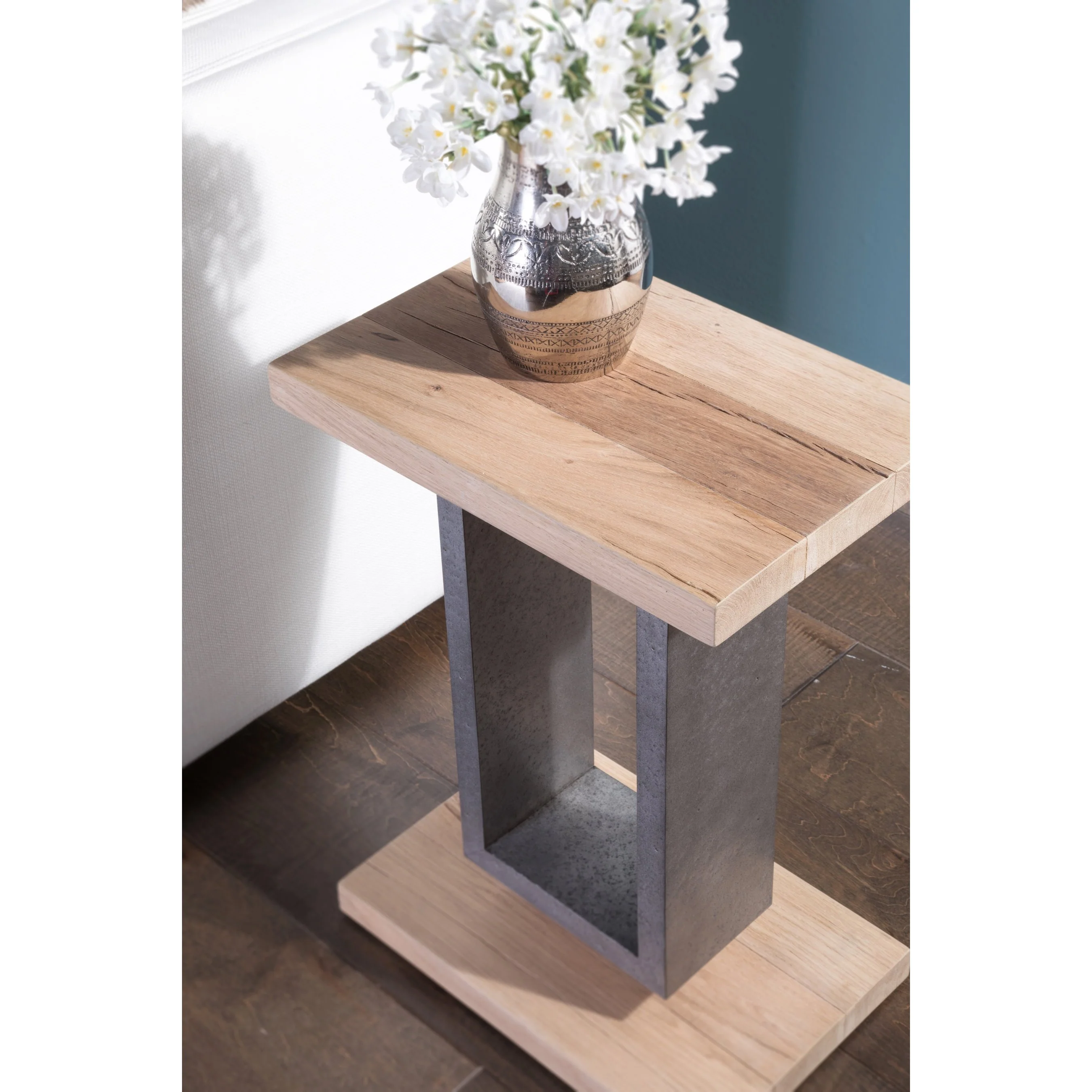 Verite Spot Table - Image 3