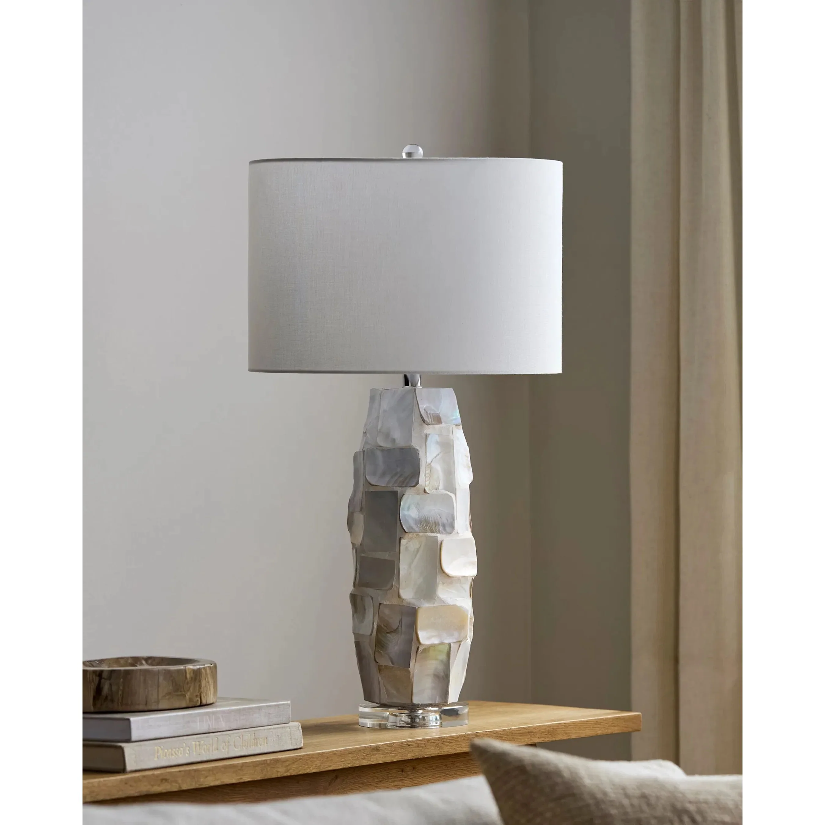 Walvis Rounded Accent Table Lamp - Image 3