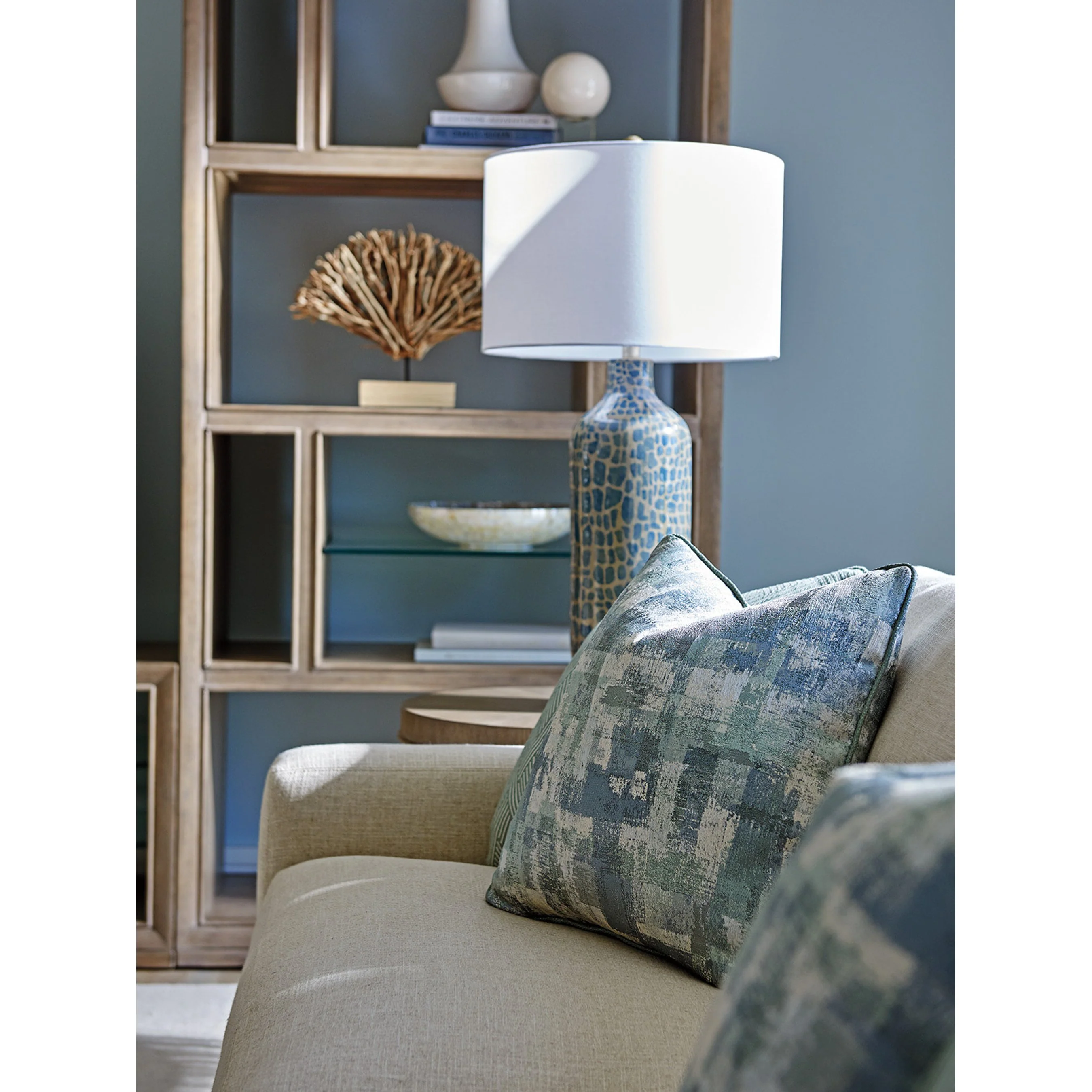 Windsor Open Bookcase - Image 4