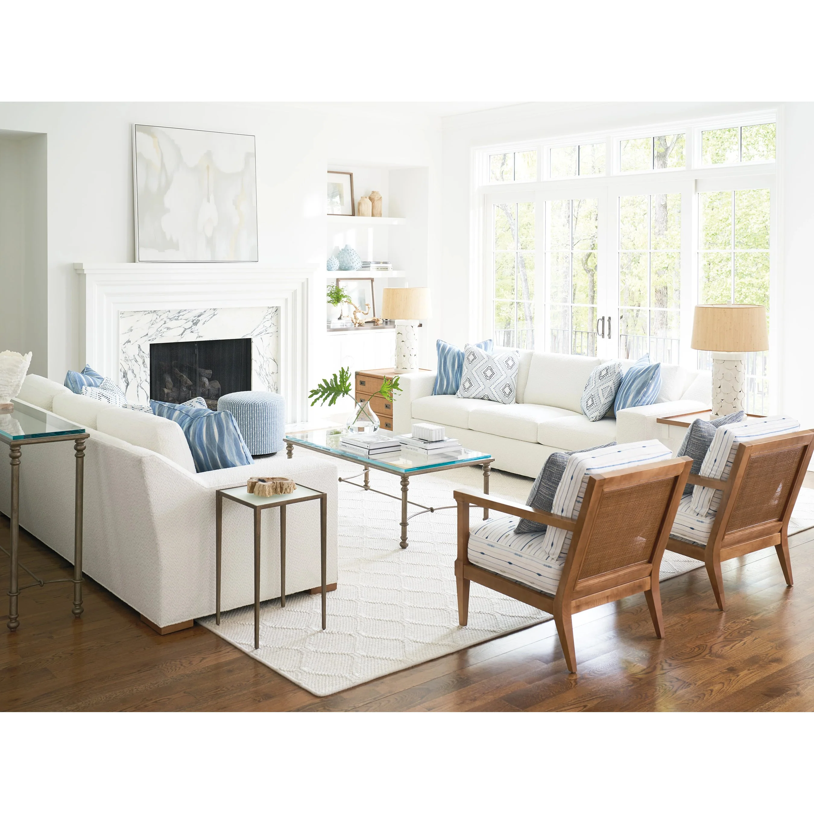 Wyland Accent Table - Image 3