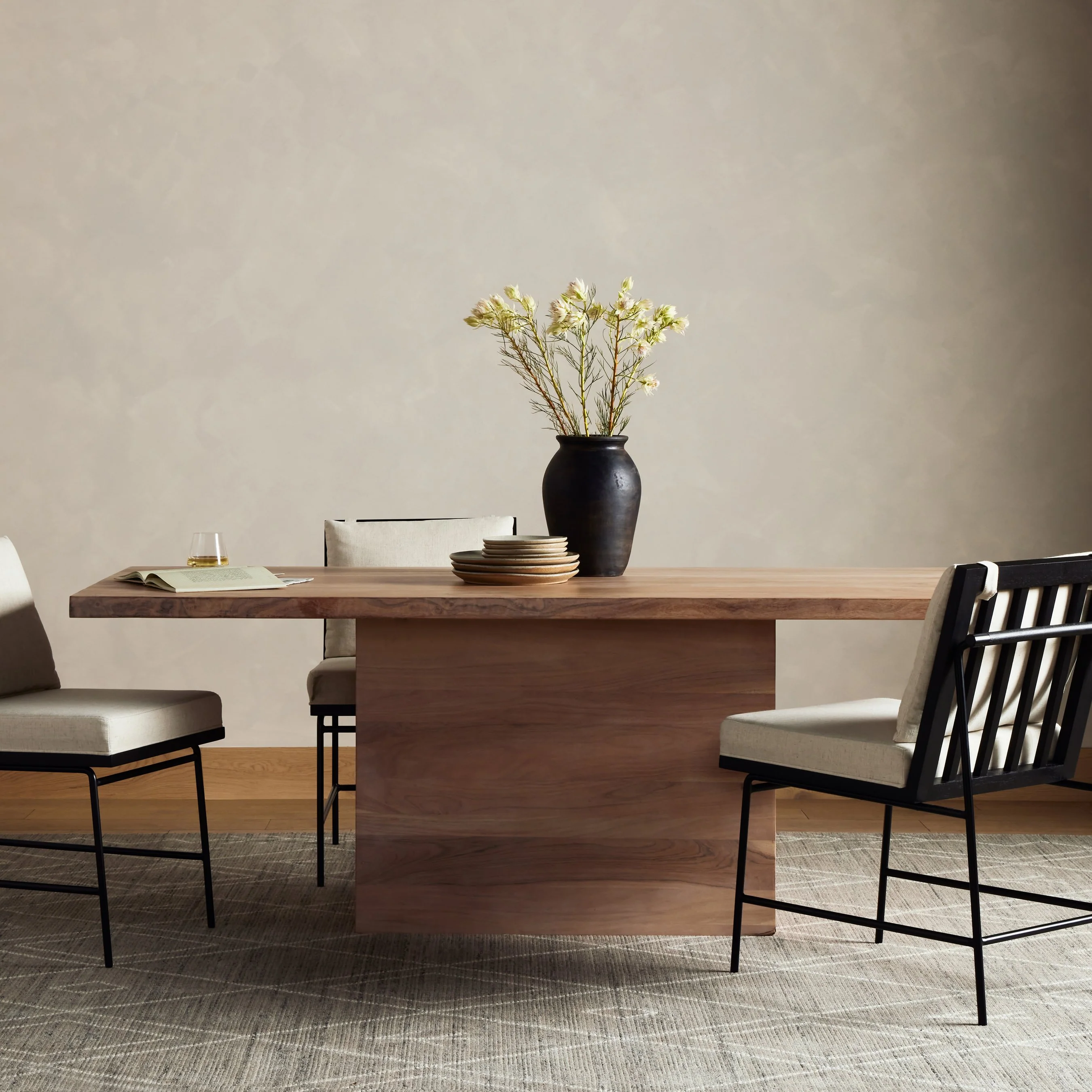 Yvonne Dining Table - Image 5
