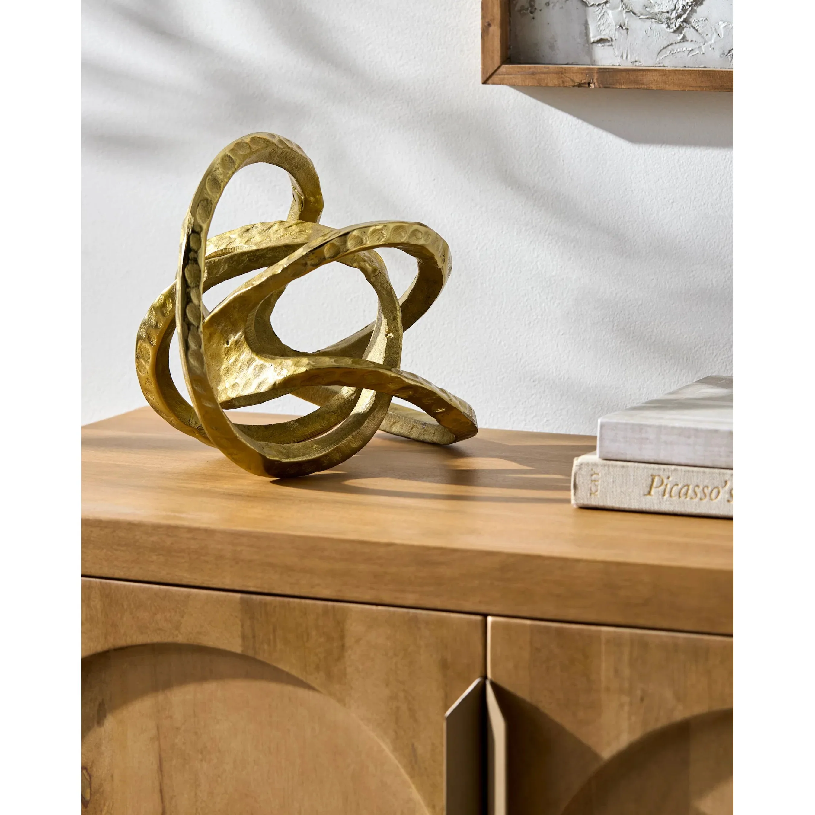 Zahira Decorative Sculpture - 540650 - Image 4