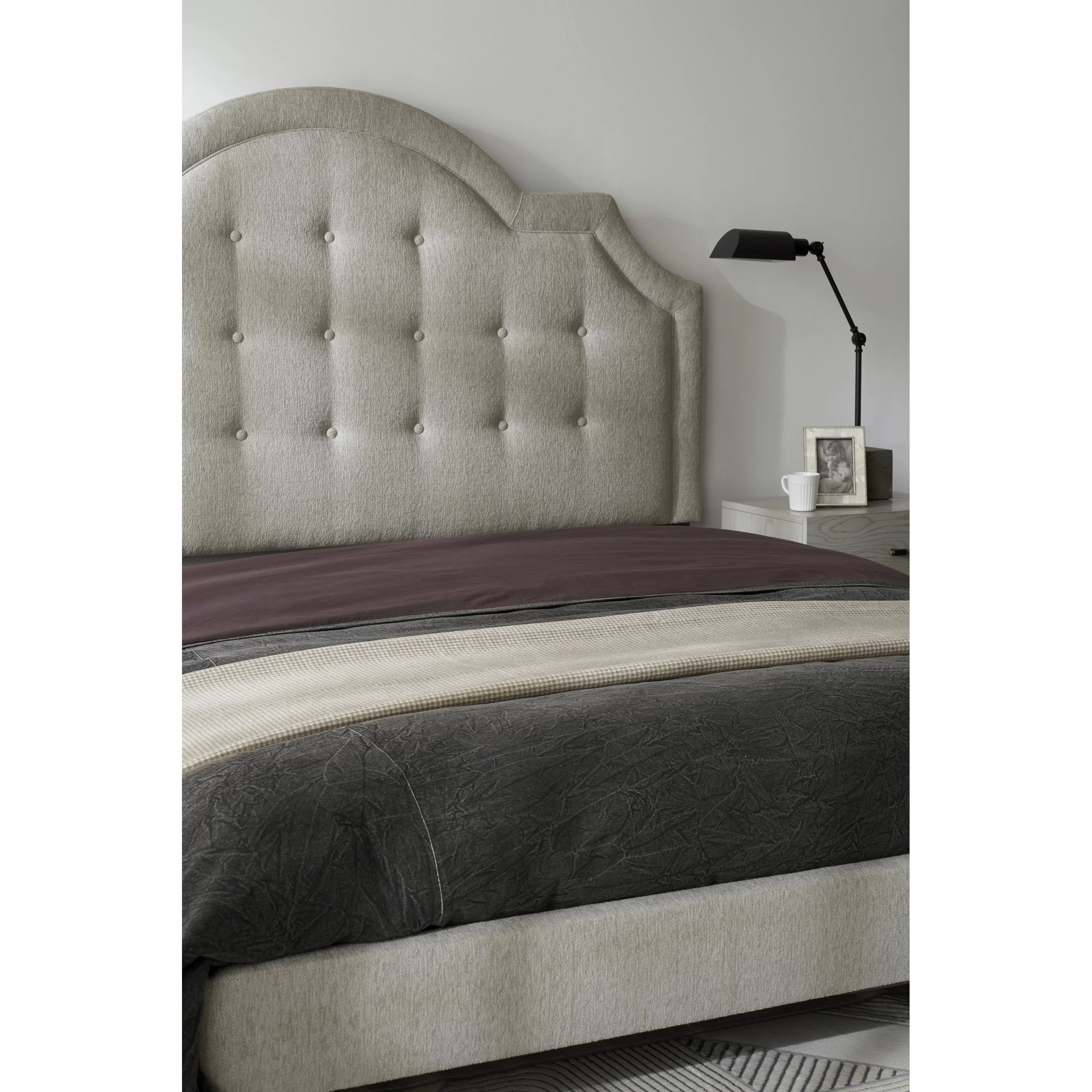 Zest Welt Upholstered Bed - Image 11
