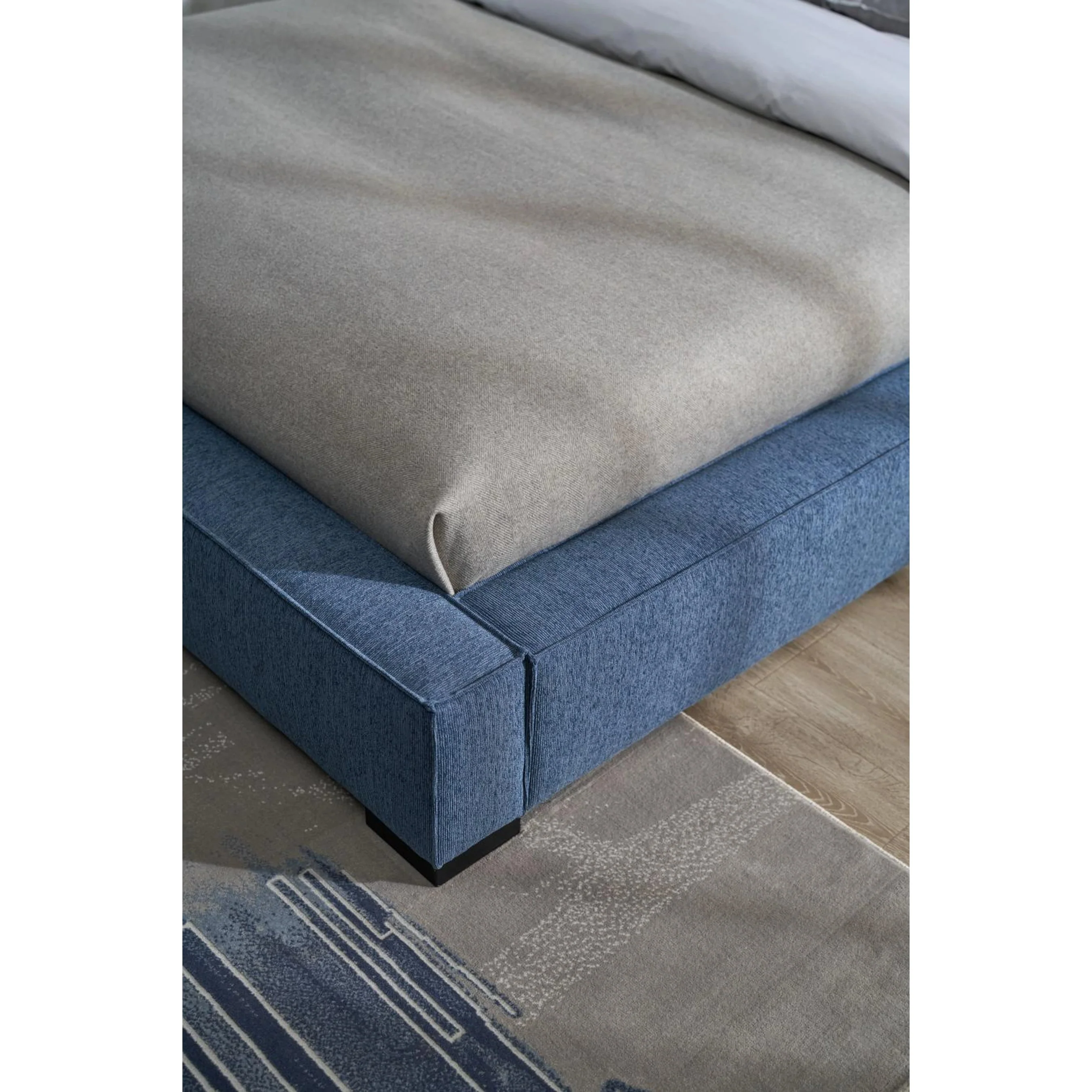 Zest Wide Upholstered Bed - Image 31